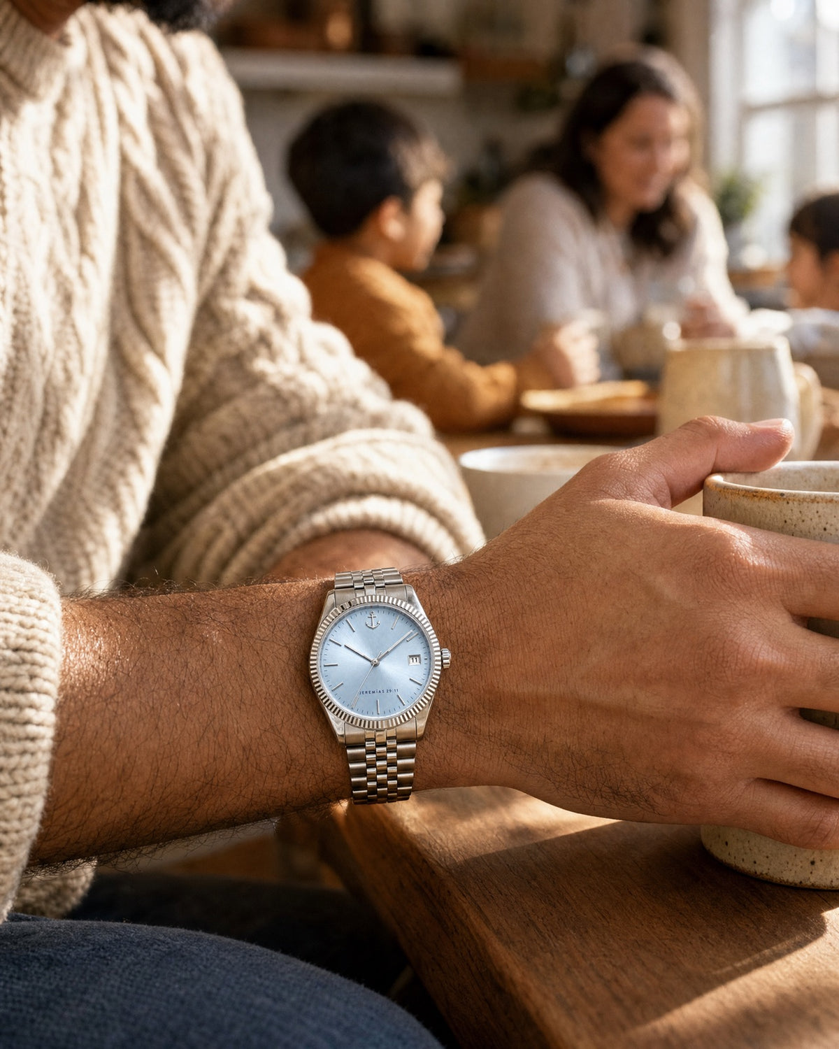 Esperanza watch on the wrist